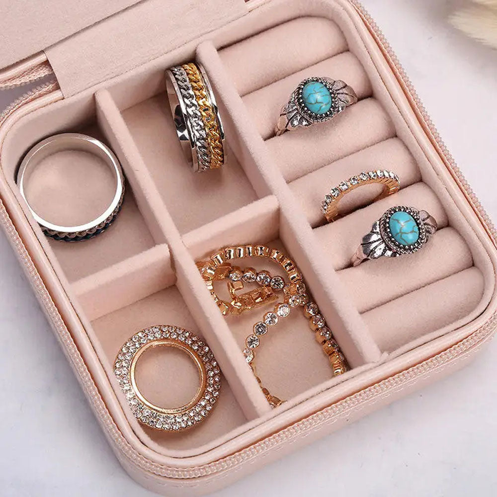 Velora™ – The Smart Jewelry Organizer