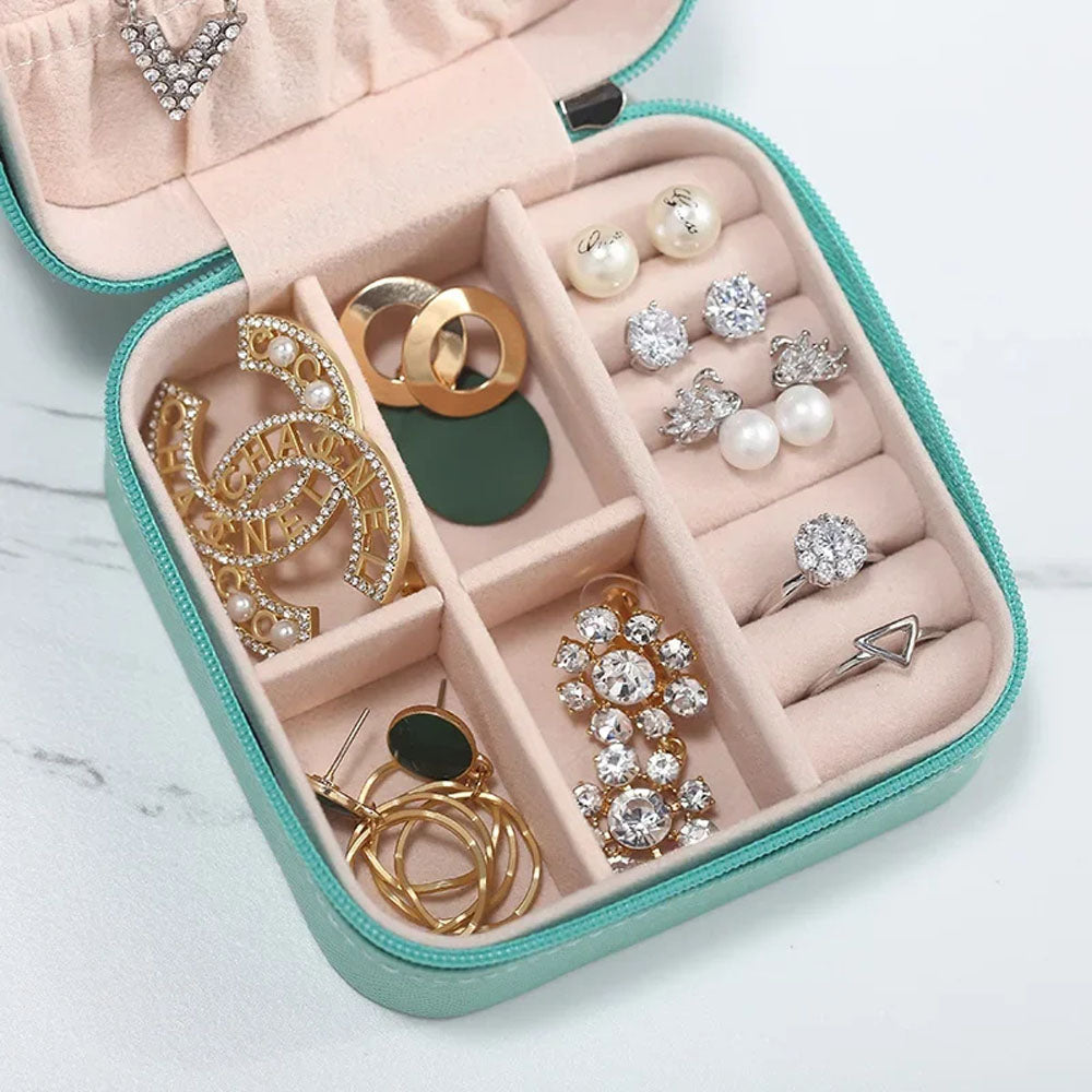 Velora™ – The Smart Jewelry Organizer