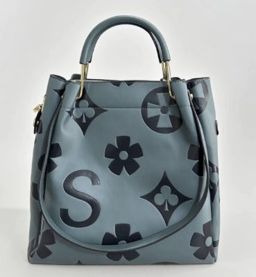 Fiore Luxe™ Tote — Timeless Elegance, Everyday Confidence.